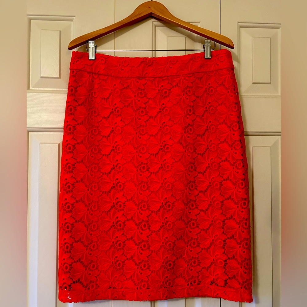 Ann Taylor Timeless, Red-Orange, Lace Eyelet Pencil Skirt w/ Back Zip & Snap
